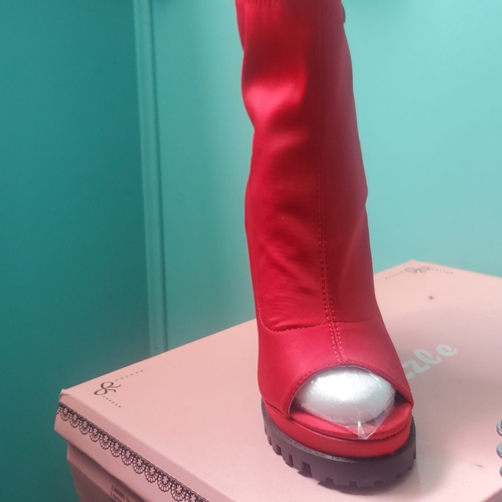 Firecracker Boot - Picture 2 of 3